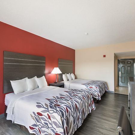 Red Roof Inn & Suites Austin East - Manor Dış mekan fotoğraf