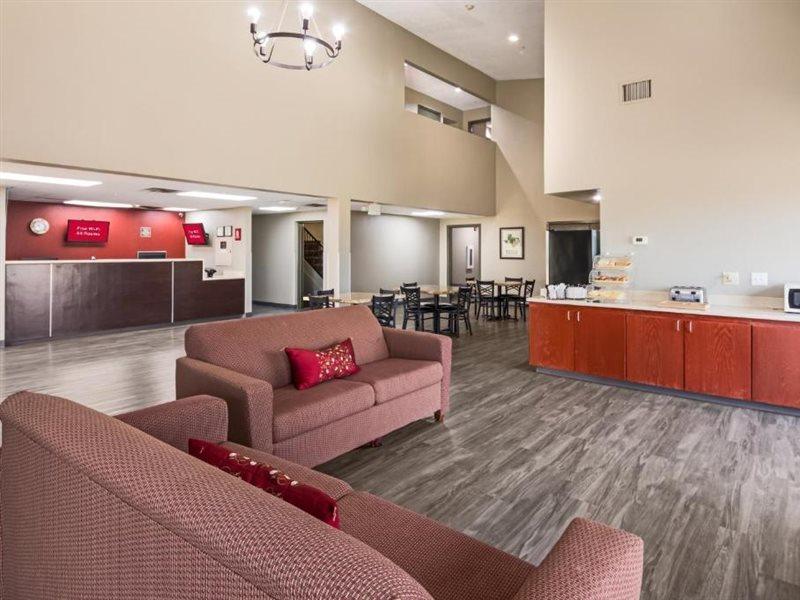 Red Roof Inn & Suites Austin East - Manor Dış mekan fotoğraf