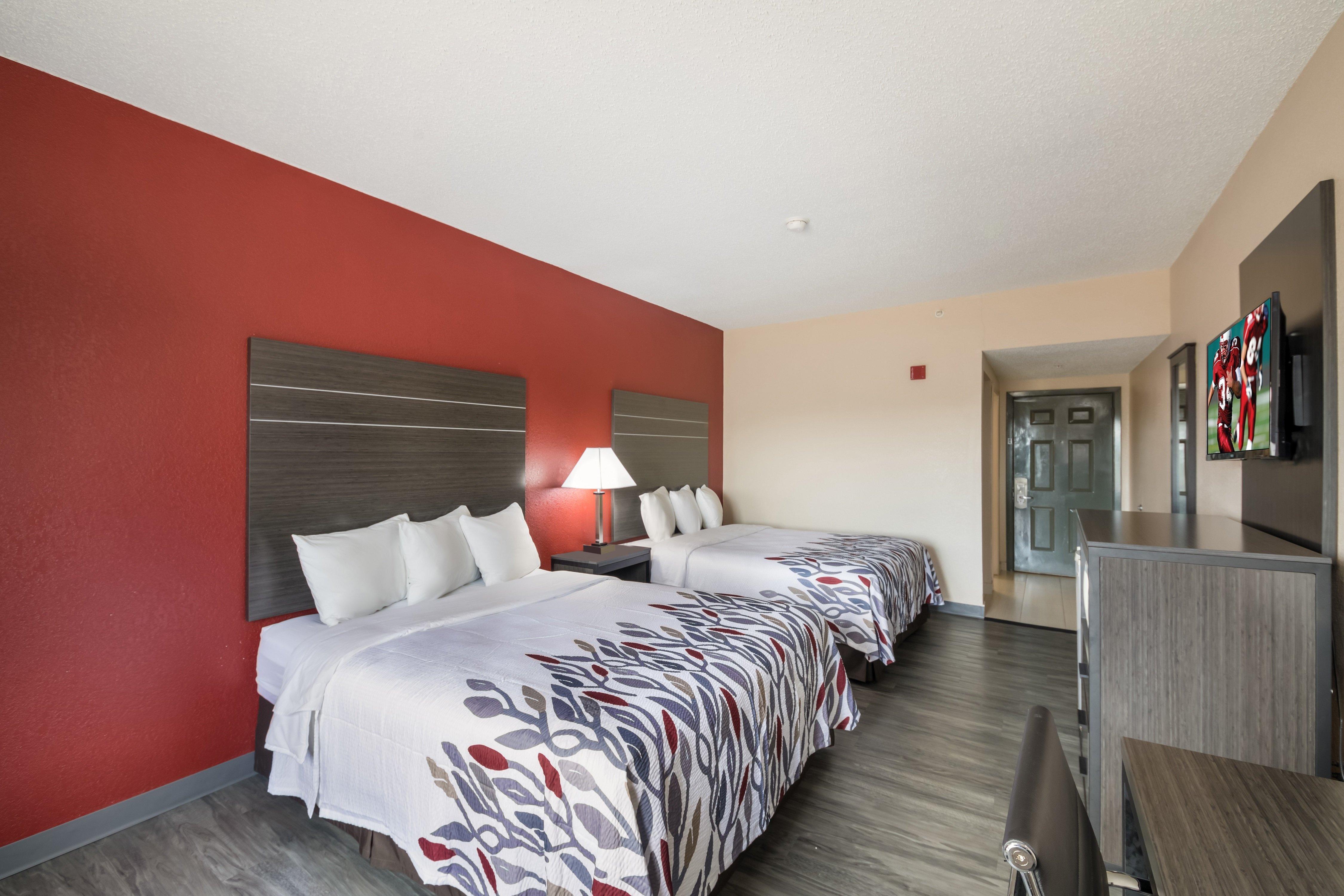 Red Roof Inn & Suites Austin East - Manor Dış mekan fotoğraf