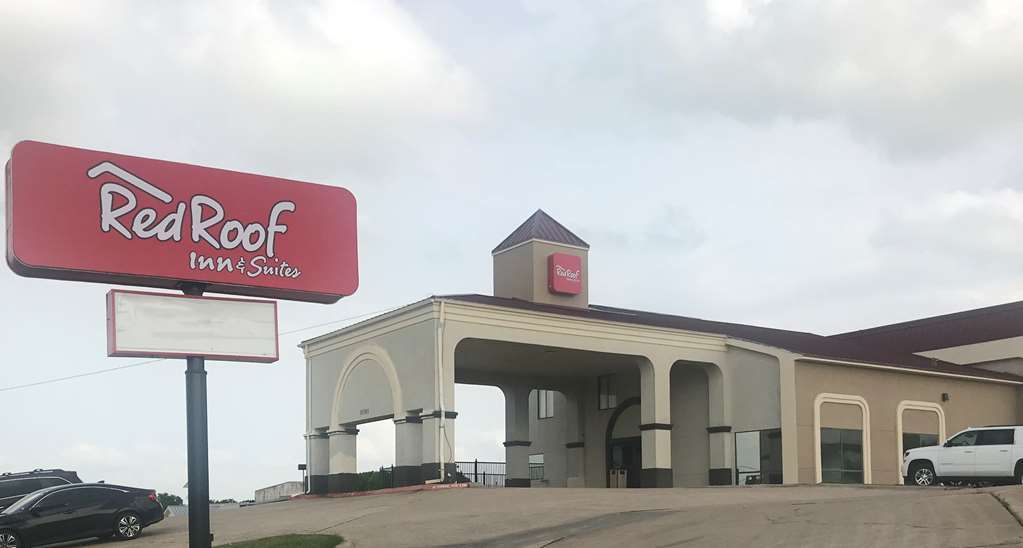 Red Roof Inn & Suites Austin East - Manor Dış mekan fotoğraf